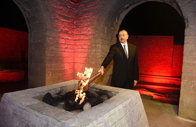 В Азербайджане зажгли факел первых Европейских игр (фото 3)