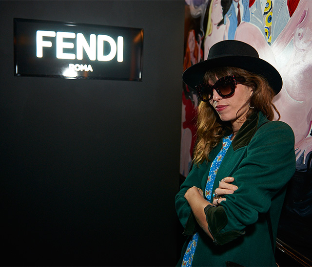 Коктейль Fendi в бутике на Avenue Montaigne (фото 10)