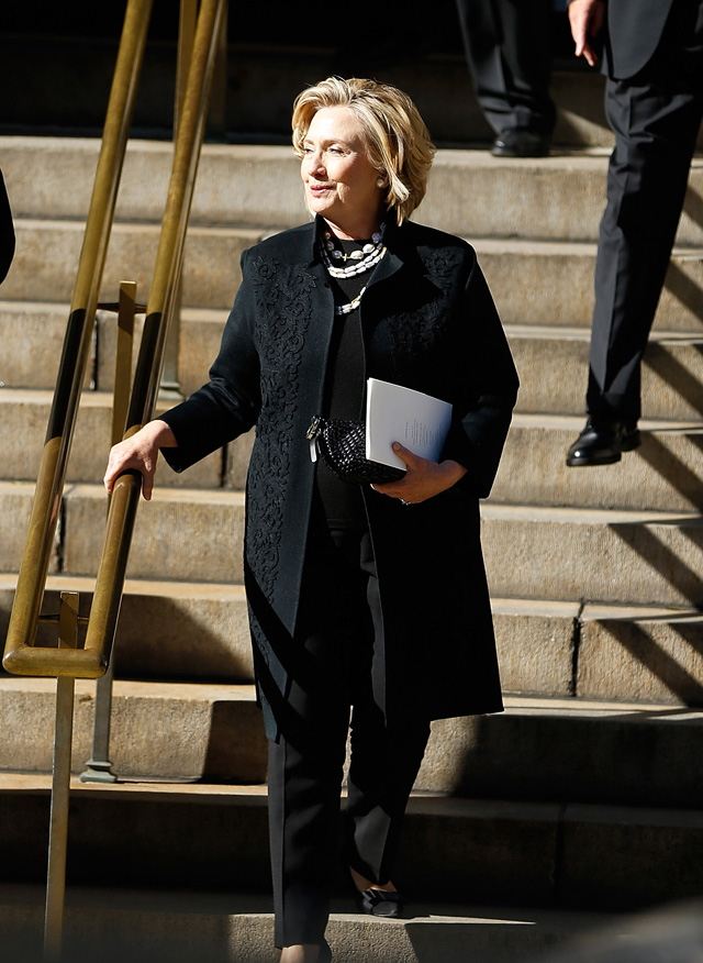 Анна Винтур, Энни Лейбовиц и другие простились с Оскаром де ла Рентой (фото 5)