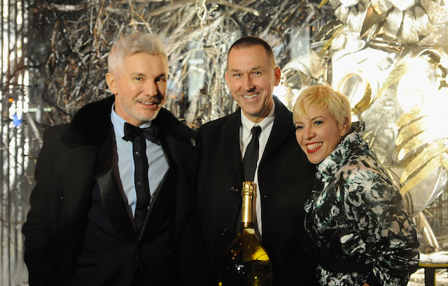 Баз Лурман открыл рождественские витрины Barneys в Нью-Йорке (фото 1)