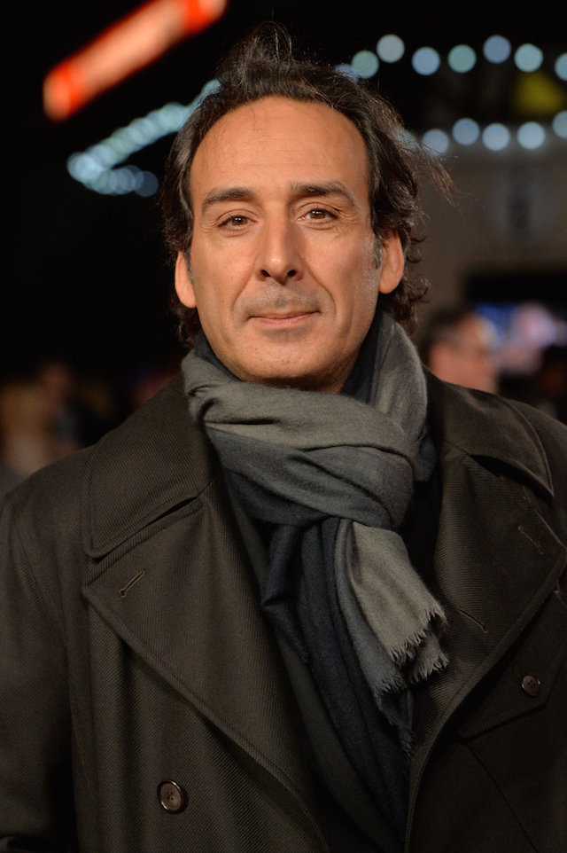 Александр Депла Анджелина Джоли на премьере фильма "Несломленный" в Лондоне (фото 2)