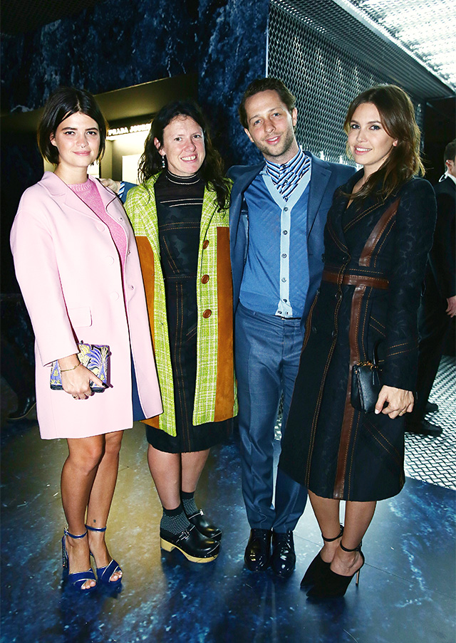 Пикси Гелдоф, Кэти Гранд, Дерек Бласберг и Даша Жукова Церемония награждения литературного конкурса Prada Journal (фото 1)