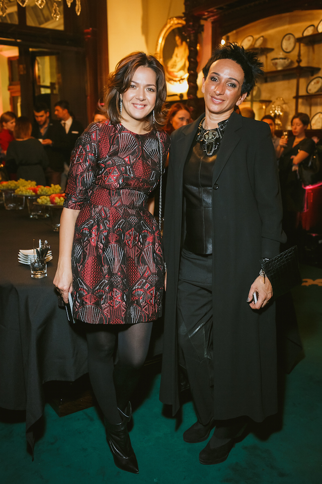 Ксения Чилингарова и Айдан Салахова Презентация Falconeri в резиденции посла Италии в Москве (фото 8)