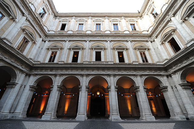 Торжественный ужин в Палаццо Фарнезе (фото 11)