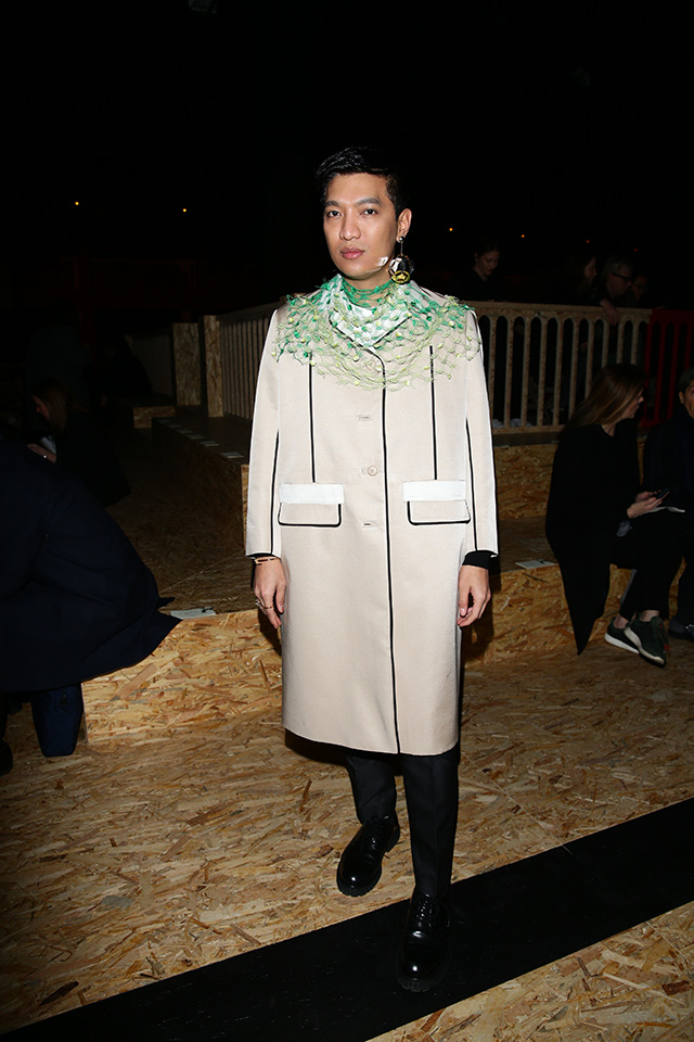 Гости показа Prada осень-зима 2016 (фото 8)