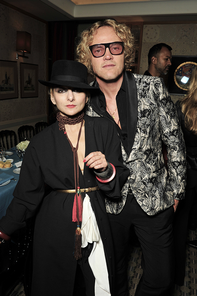 Ужин Питера Дундаса в Париже (фото 9)