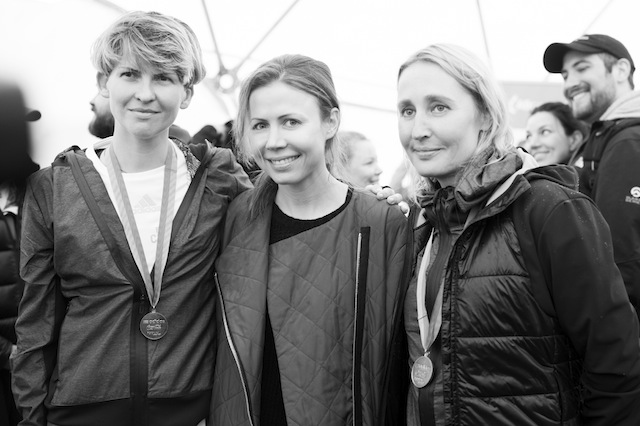 "Бегущие сердца": Наталья Водянова и другие участники сегодняшнего марафона (фото 4)