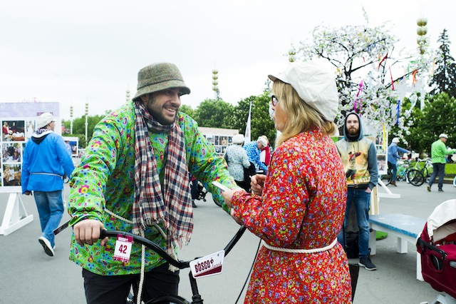 Петр Налич "Черешневый лес" вырос на ВДНХ (фото 25)