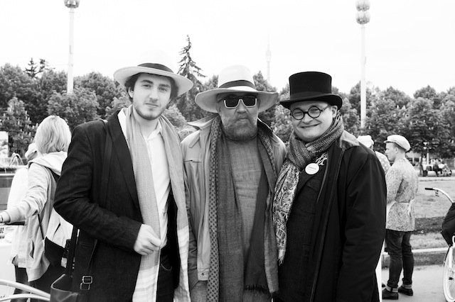 Максим и Павел Каплевичи, Александр Васильев "Черешневый лес" вырос на ВДНХ (фото 19)