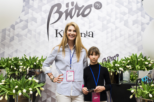 Дарья Лисиченко Открытие мини-редакции Buro 24/7 в Кидзания (фото 15)