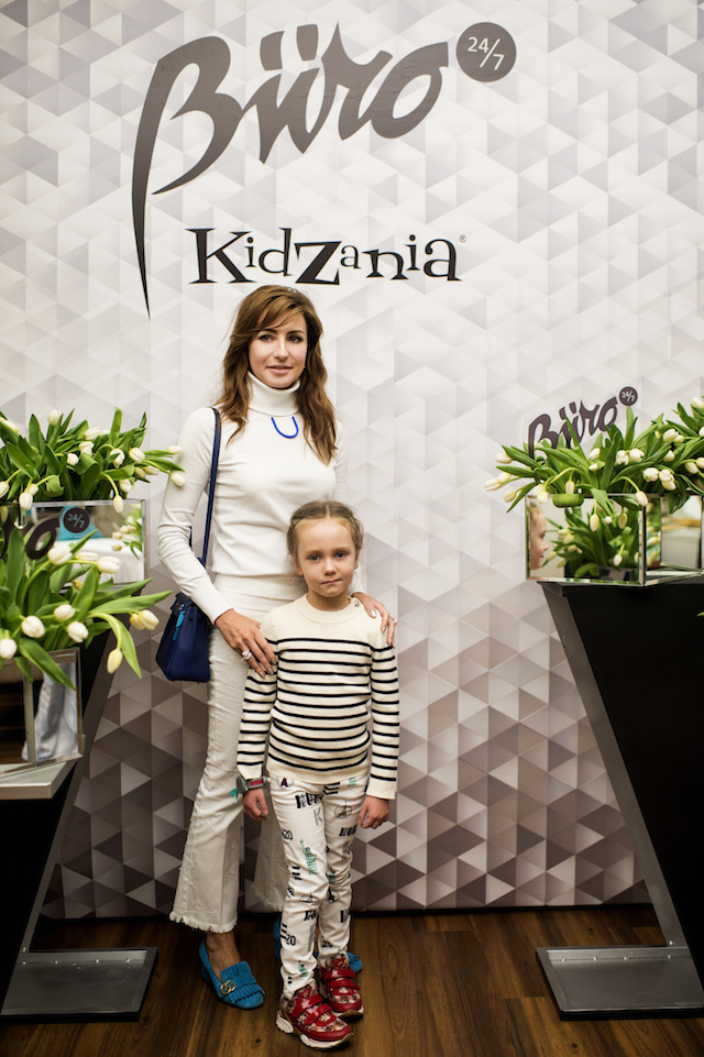 Галина Гуринова Открытие мини-редакции Buro 24/7 в Кидзания (фото 21)