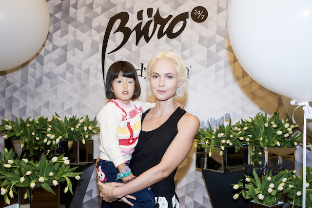 Ольга Карпуть Открытие мини-редакции Buro 24/7 в Кидзания (фото 11)