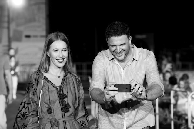 Ксения Собчак и Максим Виторган "Кинотавр-2015": премьеры фильмов "Спасение", "Пионеры-герои" и "Находка" (фото 8)