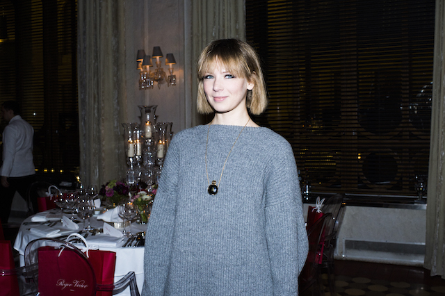 Вика Газинская Вечер Roger Vivier в Москве (фото 4)