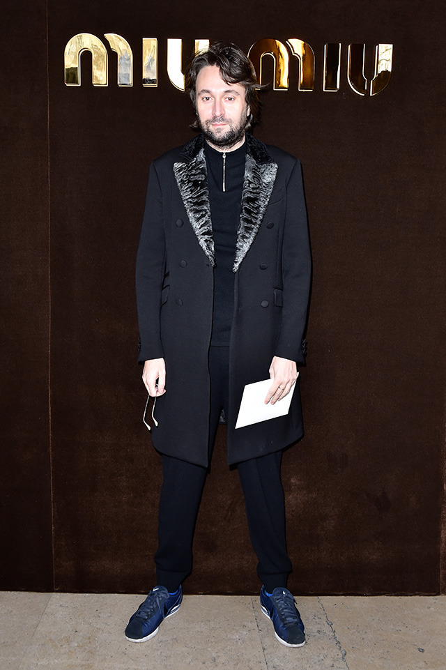 Гости показа Miu Miu в Париже (фото 10)