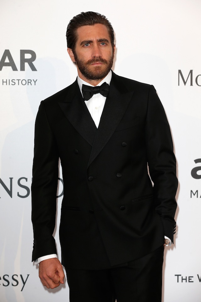Джейк Джилленхол Гала-вечер amfAR в Каннах (фото 6)
