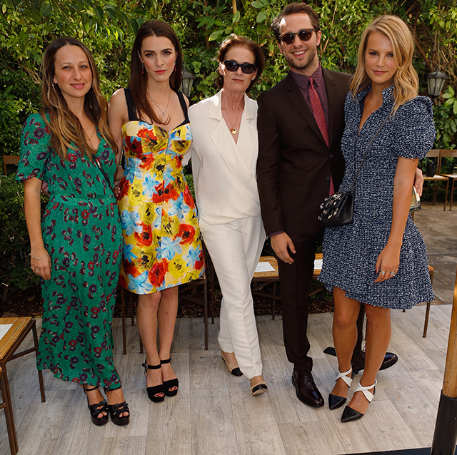 Би Шаффер, Дженнифер Мейер, Лиза Лав, Дерек Бласберг и Келли Савьер Ланч CFDA/Vogue Fashion Fund (фото 7)