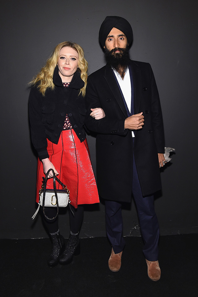 Наташа Лионн и Варис Ахлувалиа Леди Гага на показе Marc Jacobs (фото 8)