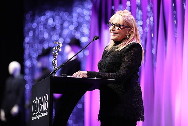 Эллен Миройник Гости 18-й церемонии вручения премии Гильдии дизайнеров костюмов (фото 3)