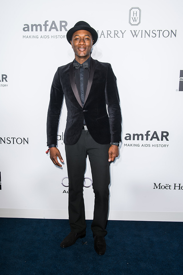 Ума Турман, Виктория Бекхэм и другие на гала-ужине amfAR (фото 7)