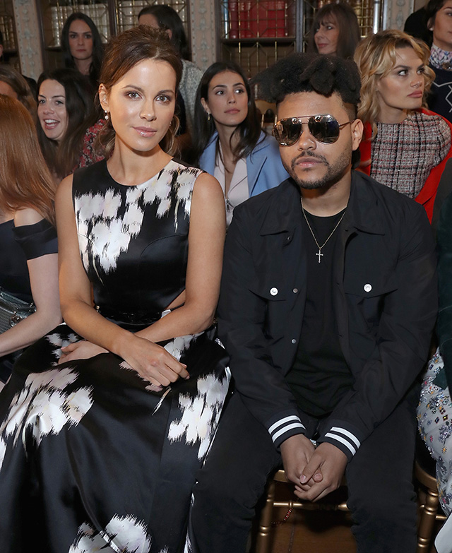 Кейт Бекинсейл и The Weeknd Гости показа Dior Cruise в Вудстоке (фото 19)
