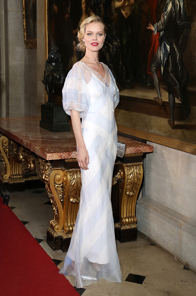 Ева Герцигова Гости показа Dior Cruise в Вудстоке (фото 1)