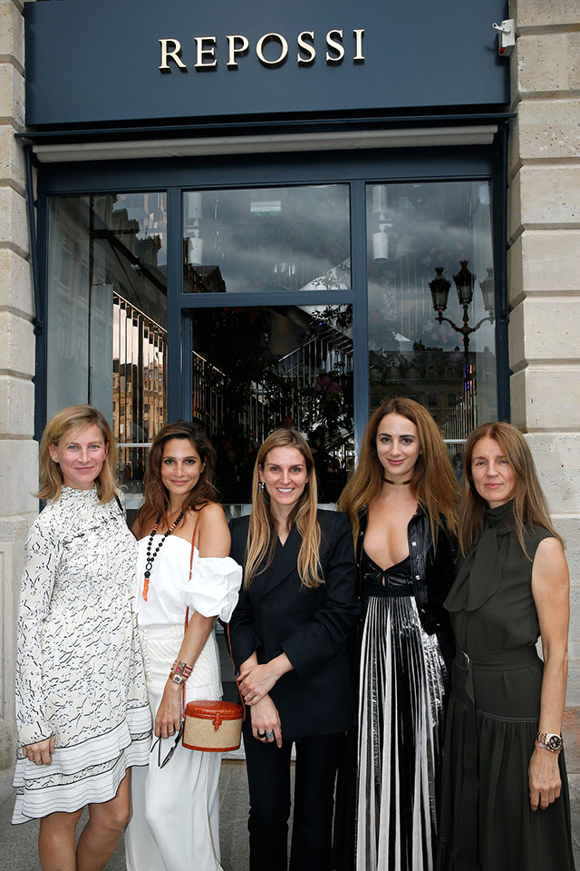 Элизабет вон Гутман, Астрид Муньос, Гайя Репосси, Алексия Нидзельски и Карла Отто Гости презентации Repossi в Париже (фото 10)