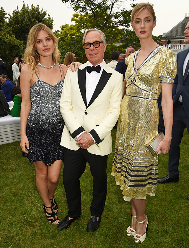 Джорджия Мэй Джаггер, Томми Хилфигер и Ева Риккобоно Гости вечеринки Serpentine Summer Party в Лондоне (фото 4)