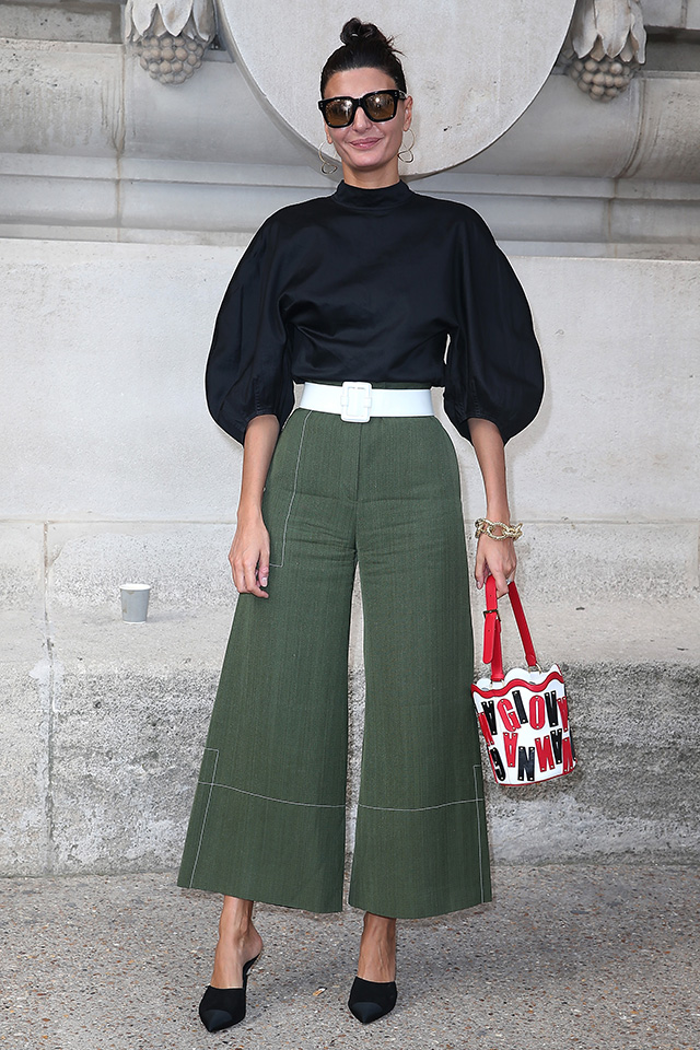 Джованна Батталья на показе Maison Margiela Гости Недели моды в Париже (фото 4)