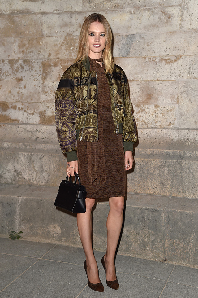 Наталья Водянова и другие на показе Givenchy (фото 2)