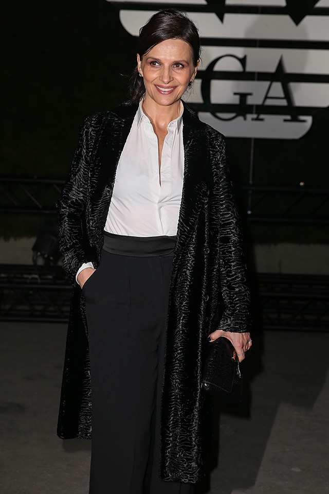 Гости показа Emporio Armani в Париже (фото 1)