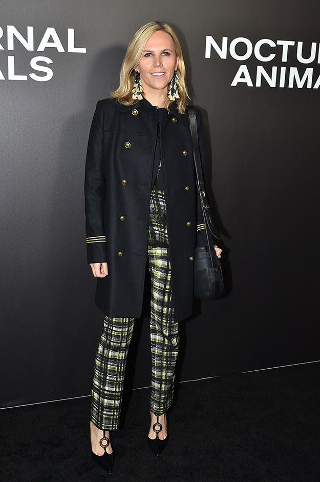 Том Форд и другие на премьере фильма «Под покровом ночи» в Нью-Йорке (фото 6)