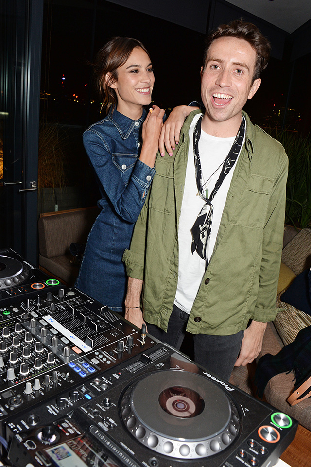 Алекса Чанг на презентации собственной коллекции для AG (фото 5)