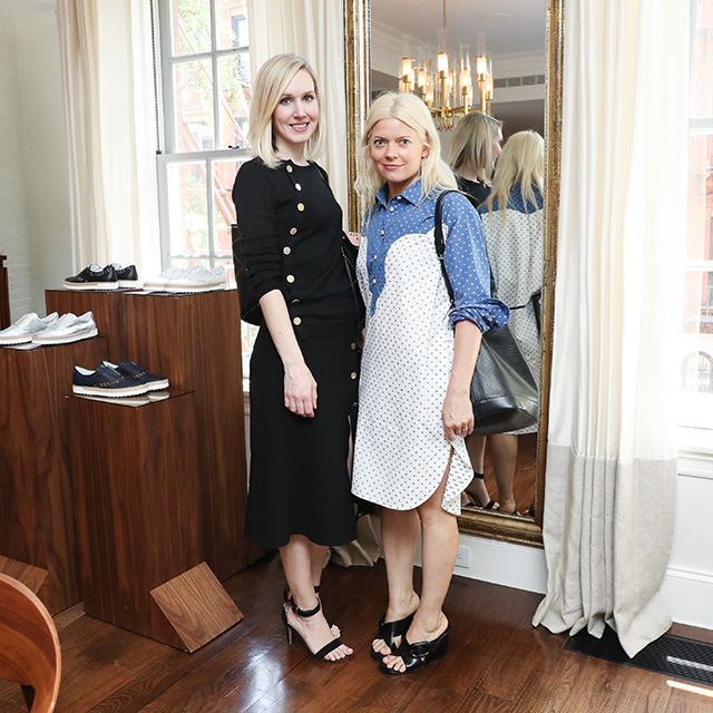 Джейн Келтнер де Валле и Кейт Янг Гости презентации Gabriela Hearst и TOD'S в Нью-Йорке (фото 9)