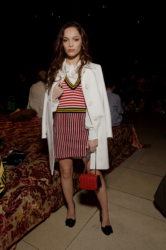 Гости показа Miu Miu в Париже (фото 13)