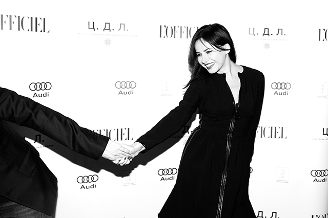 Оксана Лаврентьева Ужин L’Officiel в Центральном доме литераторов (фото 24)