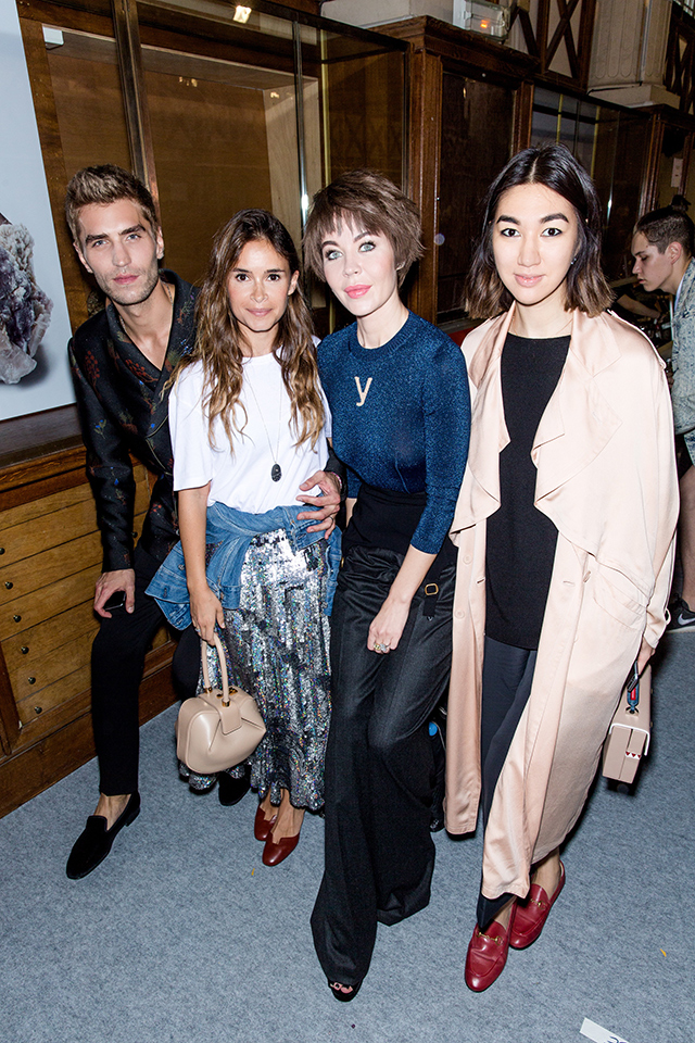 Фрол Буримский, Мирослава Дума, Ульяна Сергеенко и Меруерт Ибрагим Гости показа Ulyana Sergeenko Couture (фото 4)