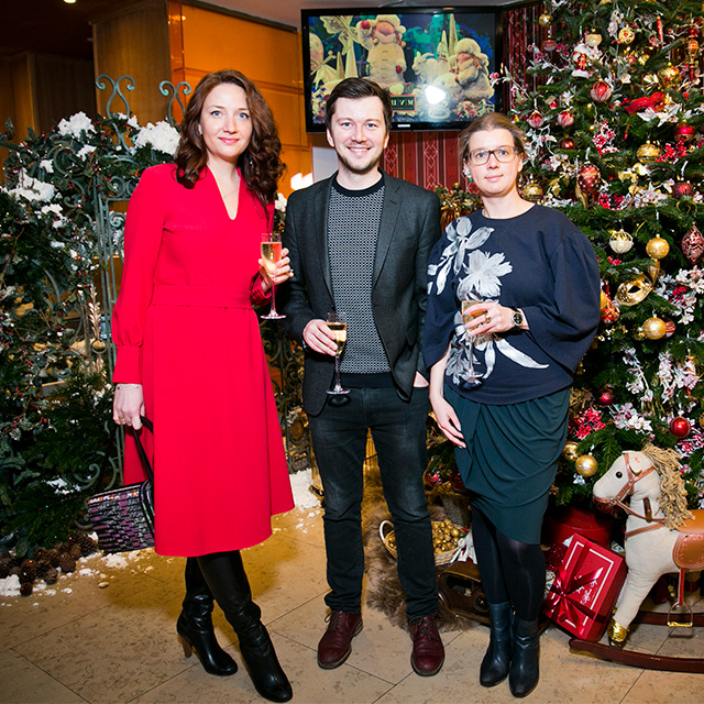 Татьяна Максимова, Евгений Тихонович и Екатерина Борисова Предновогодний обед Аллы Вербер в ЦУМе (фото 7)