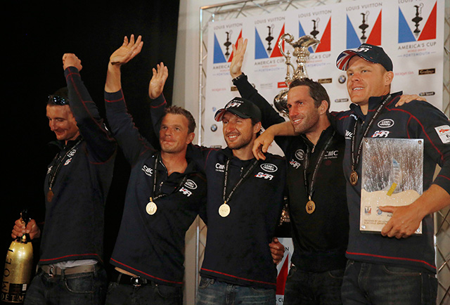 Герцог и герцогиня Кембриджские на парусной регате (фото 3)