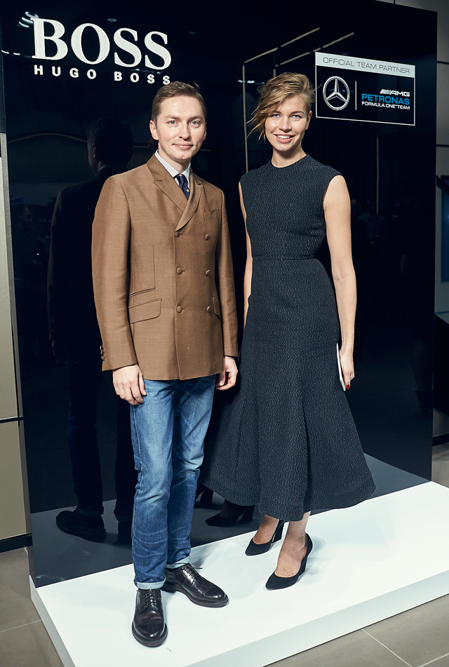Льюис Хэмилтон и Елена Перминова на коктейле Hugo Boss в Москве (фото 3)