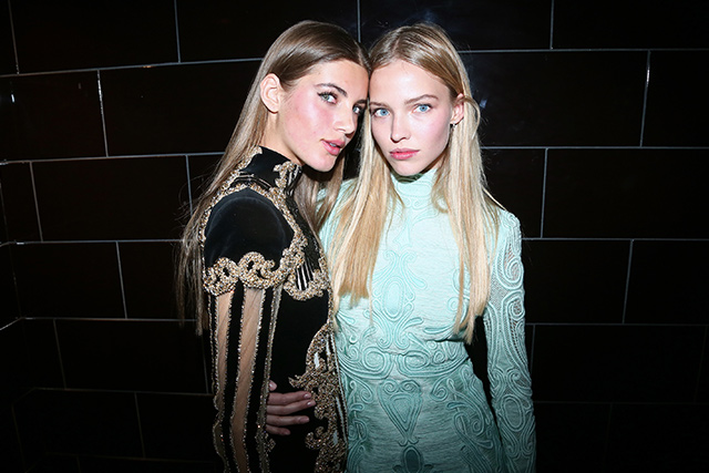 Валерия Кауфман и Саша Лусс Гости after-party показа Balmain в Париже (фото 6)
