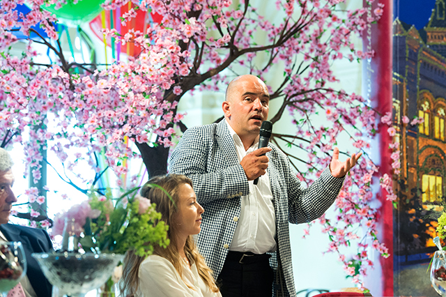 Двойной праздник в ГУМе: день мороженого и презентация энциклопедии (фото 8)