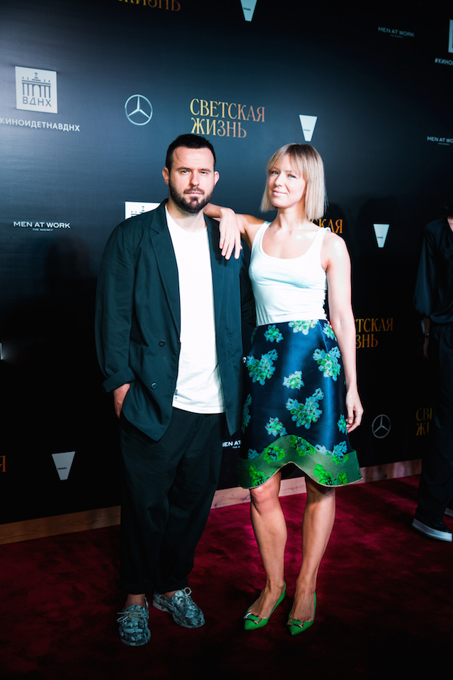 Вика Газинская Премьера фильма "Светская жизнь" (фото 2)