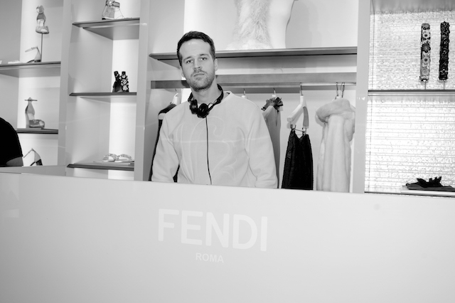 Открытие бутика Fendi и выставка бренда в ММОМА (фото 39)