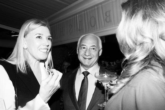 Открытие бутика Fendi и выставка бренда в ММОМА (фото 32)