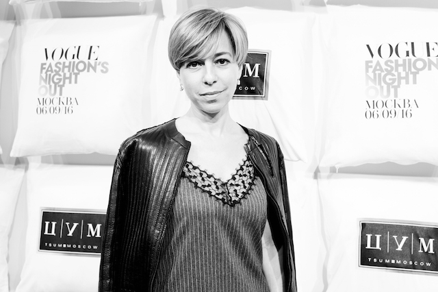 Марианна Максимовская Vogue Fashion’s Night Out — 2016: ЦУМ (фото 16)