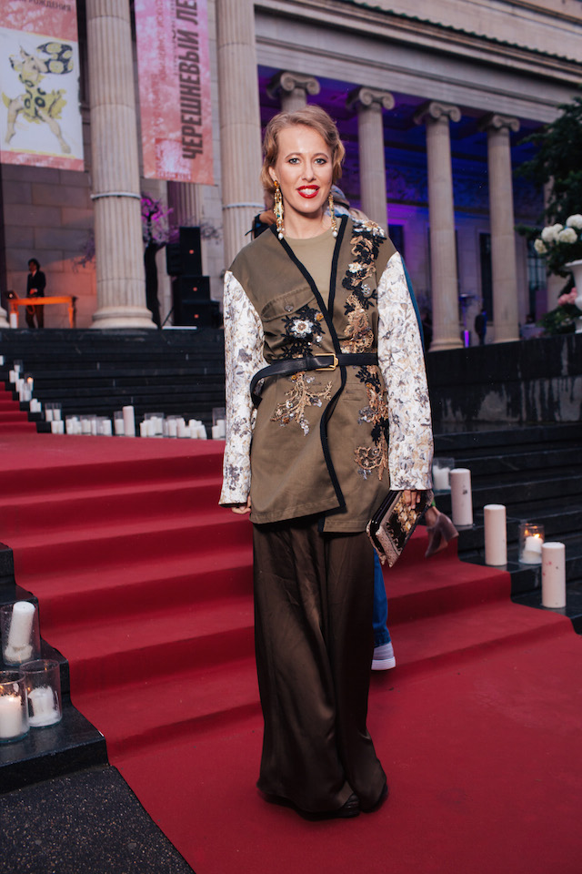 Ксения Собчак Открытие выставки Льва Бакста в Пушкинском музее (фото 4)