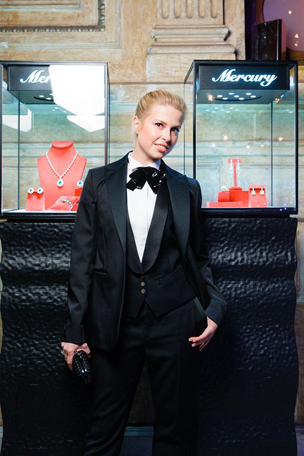 Мария Богданович Предновогодняя вечеринка Mercury (фото 19)