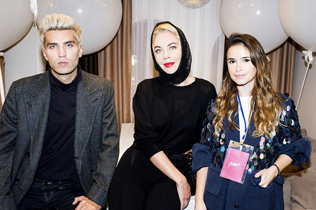 Фрол Буримский, Ульяна Сергеенко и Мирослава Дума Открытие мини-редакции Buro 24/7 в Кидзания (фото 5)