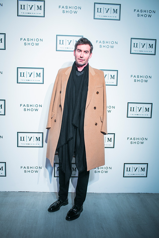 Олег Овсиев Гости ЦУМ Fashion Show (фото 9)